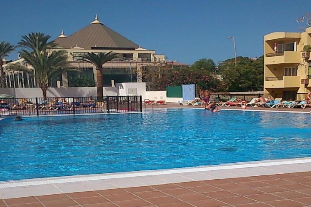 Studio In Torres Del Sol Griffin Near The Beach Arona  Extérieur photo