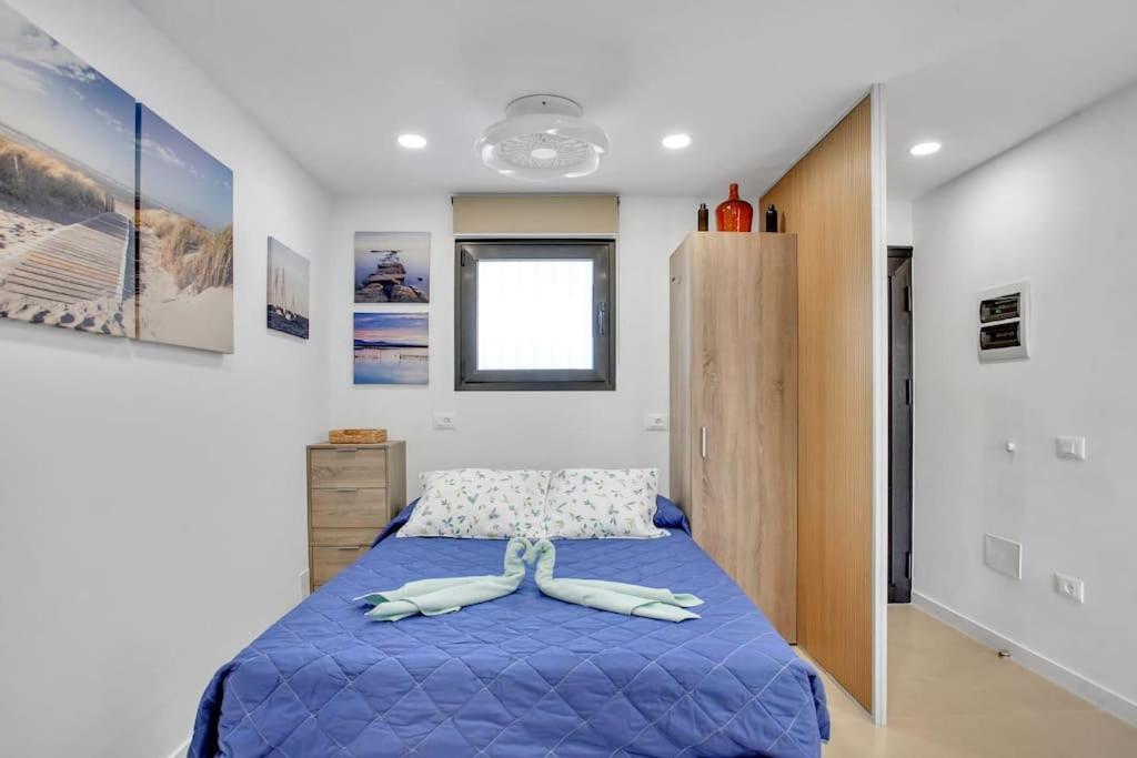Studio In Torres Del Sol Griffin Near The Beach Arona  Extérieur photo